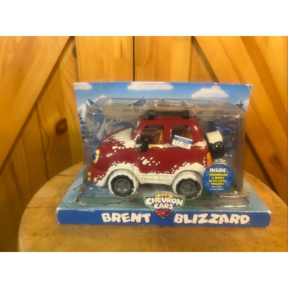 The Chevron Cars Brent Blizzard w/Snowboard Red & Snowy Blister (6070)